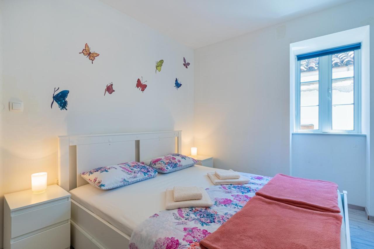 Apartman Antonija Cres Esterno foto