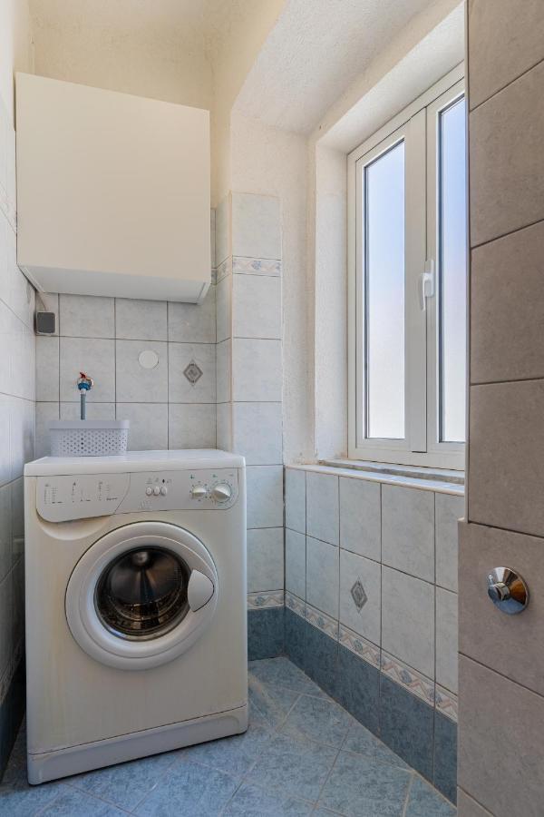 Apartman Antonija Cres Esterno foto
